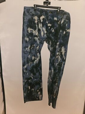 Tie-Dye Blue Men Jeans